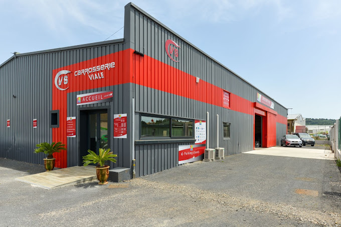 Atelier de carrosserie automobile à Agde
