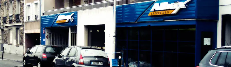 Atelier de carrosserie automobile à Boulogne